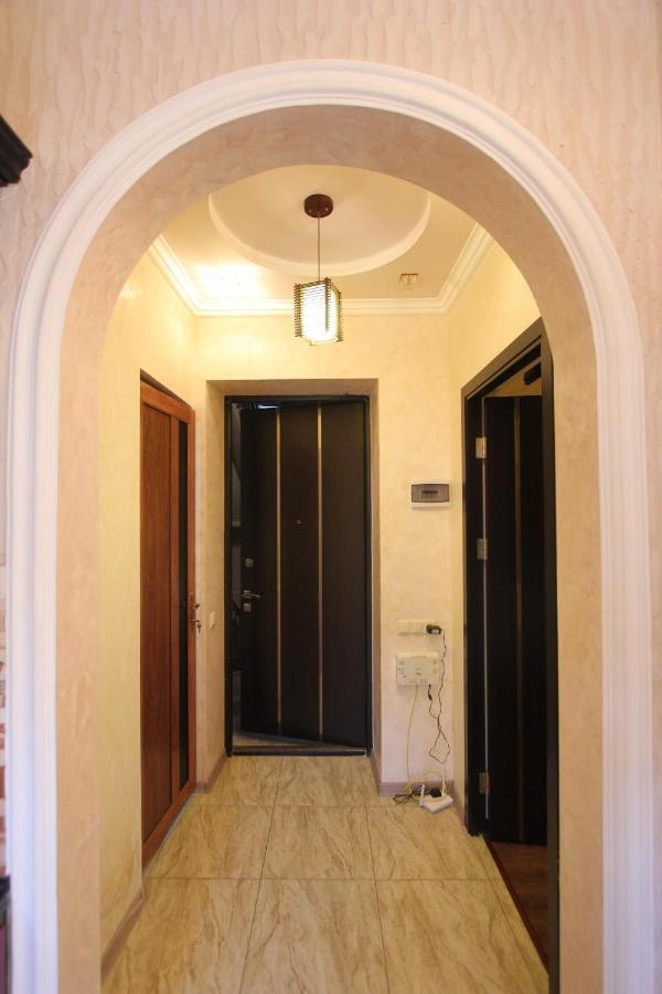 Amiryan Street 1 Bedroom Deluxe Apartment With Balcony Am104 Єреван Екстер'єр фото