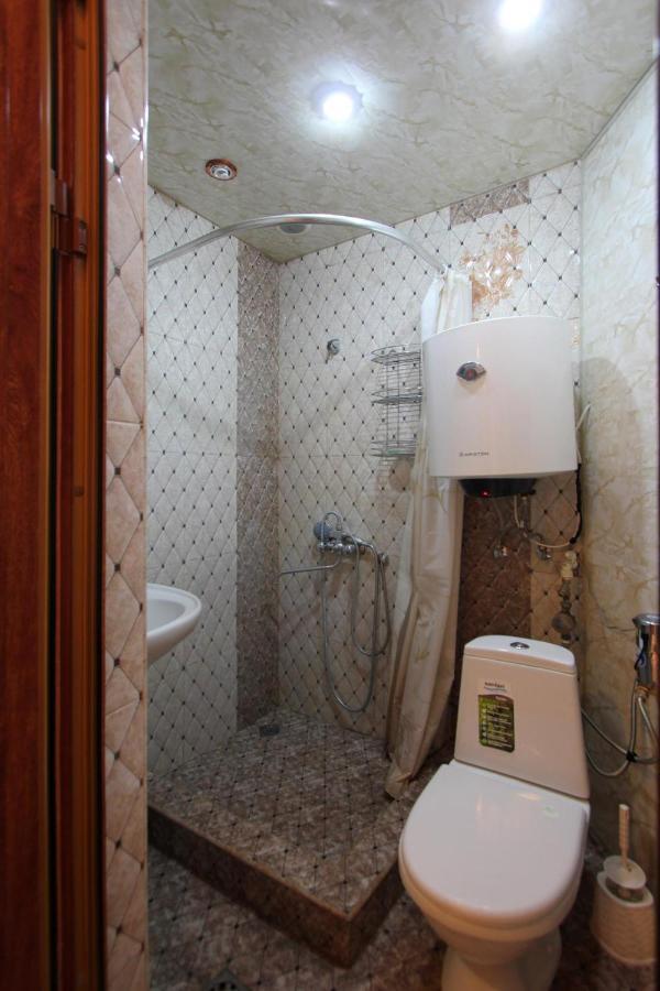 Amiryan Street 1 Bedroom Deluxe Apartment With Balcony Am104 Єреван Екстер'єр фото